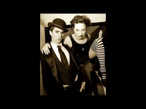 The Dresden Dolls 'Sex Changes' (2006)