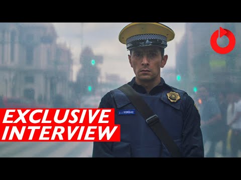 A COP MOVIE - Alonso Ruizpalacios Exclusive Interview