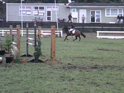CONSTANTINE - NZ National Derby 2010 - Jump Off.AVI