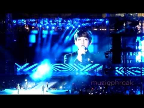 [HD FANCAM]  Open Arms- Perf and Rehearsal in SMTown Singapore 121123