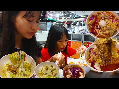 Breakfast Inside Aeon Mall#1 - Khmer Rice Noodle With Green Soup And Korean Noodle