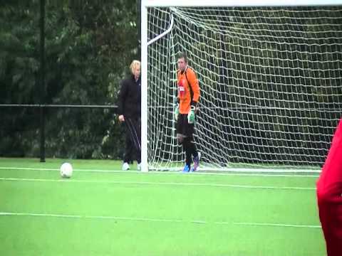 Vitesse/AGOVV B1 - Emmen B1 2012-10-13.WMV