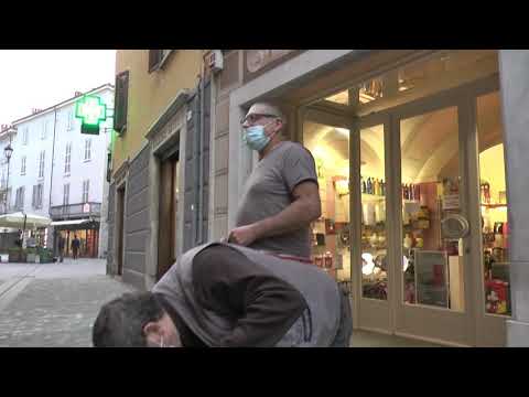 Mondovì: il Comune paga le luci di Natale in centro storico - TELEGRANDA (ch 186)