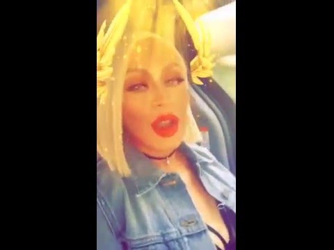 Christina Aguilera via Etienne Ortega's Snapchat (19/May/16)