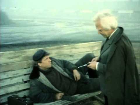 эпизод из фильма Бродячий автобус