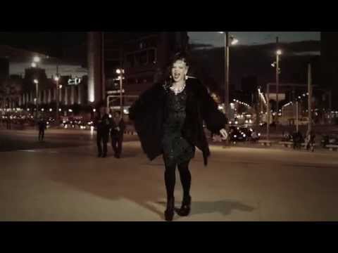 Тина Кузнецова - Живу улыбаясь (официальный видеоклип)