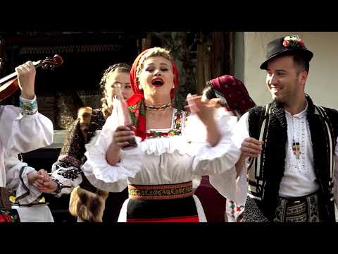 Oana Tomoiaga - Toata lumea-r mere-n rai