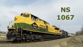 preview picture of video 'NS 1067 West - the Reading Heritage Engine - Ultra-Wide View on 3-18-2014'