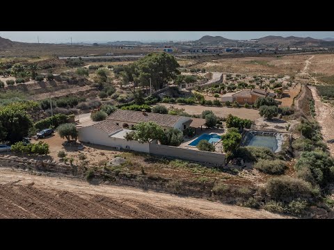 SOLD - 3 bed, 2 bath villa with private pool and garage in Antas (Almería)