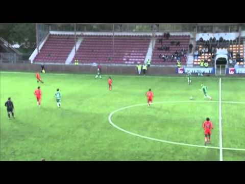 Olsson sätter 1-0 för Ljungskile med fint skott - TV4 Sport