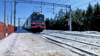 preview picture of video '[RZD] VL10-1555 / ВЛ10-1555 с грузовым поездом'