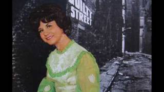 Kitty Wells / You're No Angel Yourself