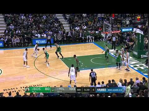 NBA, playoff 2018, Celtics vs. Bucks, Round 1, Game 3, Move 49, Eric Bledsoe, travel