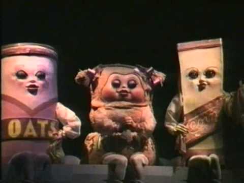 download lagu mp3 mp4 Kitchen Kabaret Epcot, download lagu Kitchen Kabaret Epcot gratis, unduh video klip Kitchen Kabaret Epcot