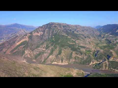 Дагестан.Дорога с Чечни в Хунзах к водопаду Тобот.