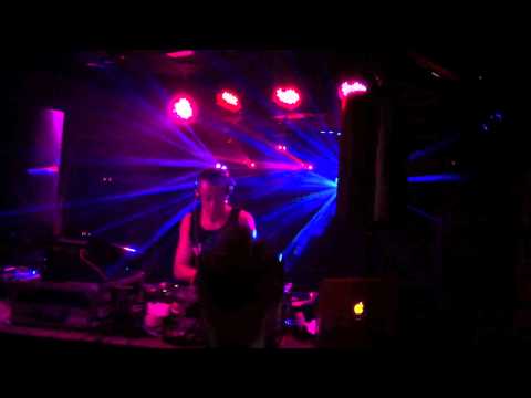 Rumble!! Mistanoize (UK) x Dstroy @ Torvi, Lahti 30.11.2013