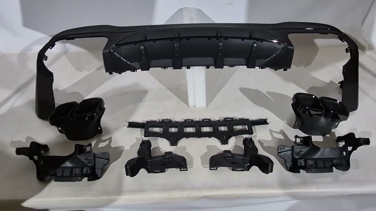 Mercedes GLC X253 2015-2022 гг. Задний диффузор с насадками Black (Дизайн AMG63) Video 1