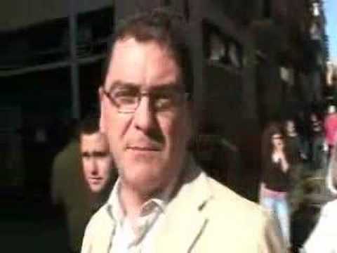 Ricard Martínez en campanya electoral (per Transversalweb)