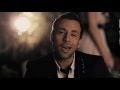 HOWIE D / 100 