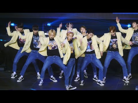 [FANCAM] 170707 - Critical Beauty - Pentagon Super Pop Concert in Manila