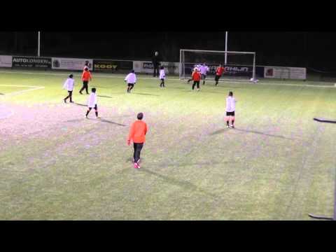 5 februari 2013 VV De Meern E5 - VV De Meern E7 com 10-3 Doelpunt Jesse (7-2)