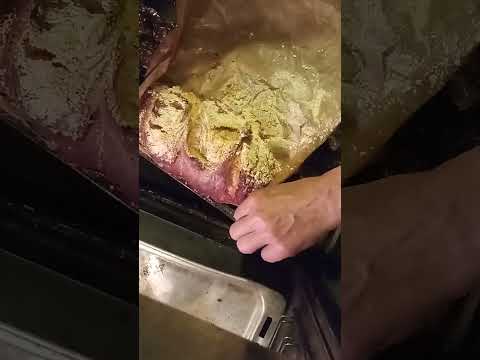 Brot backen Teig ging im Wintergarten auf. Fertig aus'n Backofen nach 30min