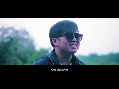 Lafaz Cinta - Dinie P6J (Official music video)