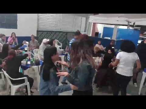 SAMBA DE RODA NA UAI COM KLEBER SAMBAR E AMIGOS