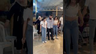 بعد في اهضم من هيك بنات عالدبكة 😎 تحدي الدبكة مع الامبراطور tamer akil