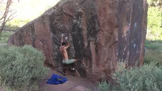 Video thumbnail de West face center-right, V3+. Zion National Park