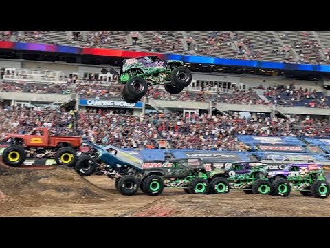 Grave Digger 40th Anniversary Encore! | Monster Jam World Finals 21! (5/22/22)