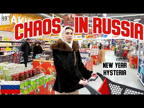 NEW YEAR MADNESS in RUSSIA. A Russian Supermarket, Soviet Food, And Snow VLOG