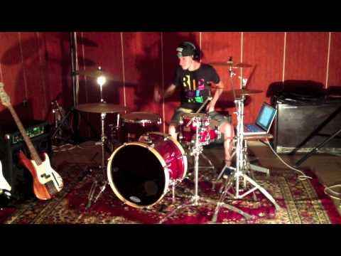 100 Кила feat. Бобо - "Виновен" DRUM REMIX