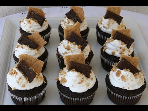 S'more Cupcakes Recipe Marshmallow Frosting 7 Minute Frosting