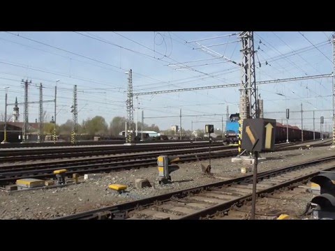 731.027-9 ČD Cargo přestavuje zátěž 181625 | 753.768-1/753.769-9