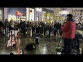 THE CROWD WAS MASSIVE! Lady Gaga - Shallow (Busking Cover by Luke Silva)