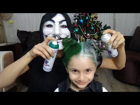 , title : 'Lina Annesinden Gizli Saçlarını Yeşil ve Beyaza Boyattı Annesine Yakalandı | Funny Kids video'
