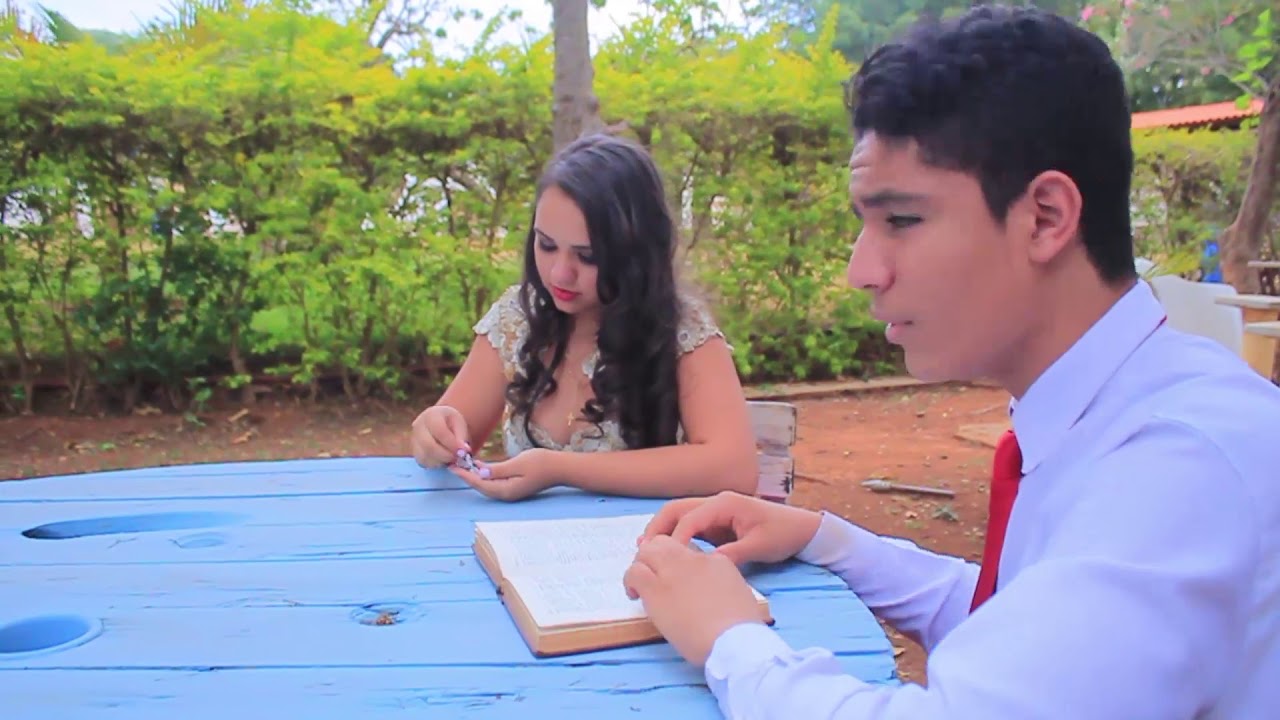 Curta Metragem Dom Casmurro - 9°ano B (201)