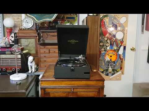 Indian Cradle Song. Ben Selvin and Orchestra