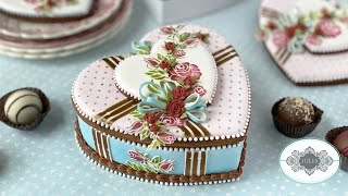 3-D Airbrushed and Stenciled Heart Box Cookie