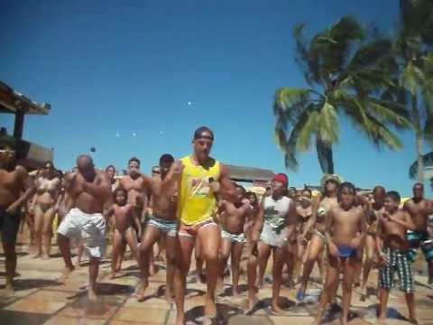 Mc Ralado - AXÉ MOI 2012 - Bonde do Tigrão (vivo-morto)