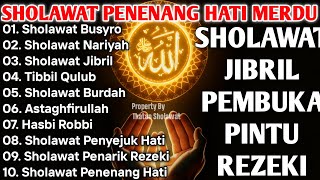 Download lagu SHOLAWAT JIBRIL PEMBUKA PINTU REZEKI Astaghfirullah SHOLAWAT NABI MERDU TERBARU 2026 mp3