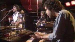 I'm Just a Kid (1976) - Hall & Oates