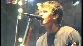 Blink 182 - Don&#39;t Leave Me (Live) 2000