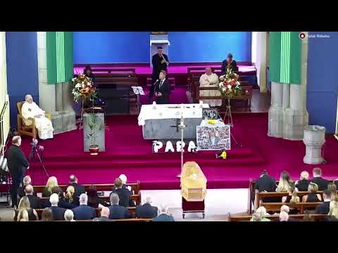 Emotional Ronan Keating sings Song brothers funeral