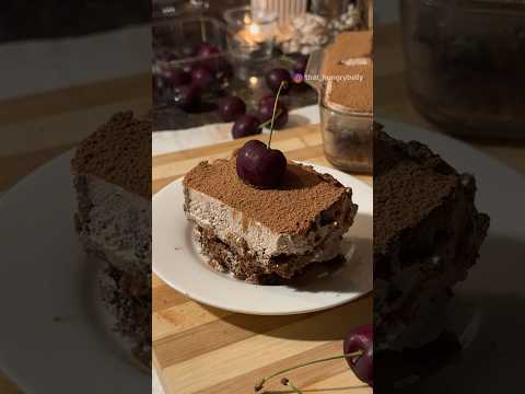 പാതിരാക്ക് വേണമെങ്കിൽ oru Cake okke ആകാം 🍰🤓