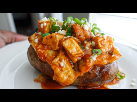 Loaded Buffalo Chicken Potatoes Recipe