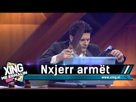 Ermali nxjerr armet ne studio