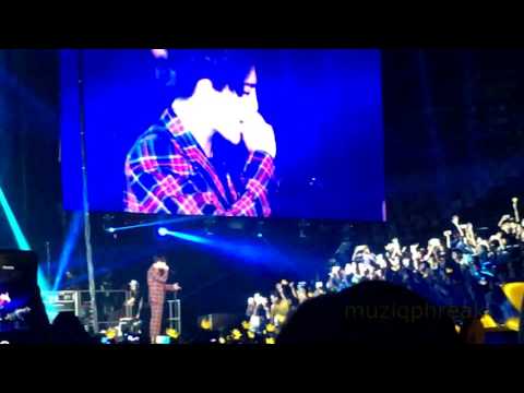 [HD FANCAM] 삐딱하게 (Crooked)- GDragon Solo (MADE VIP TOUR Singapore 161002)