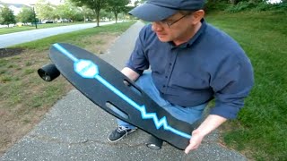 Caroma 32 Inch Electric Skateboard Review